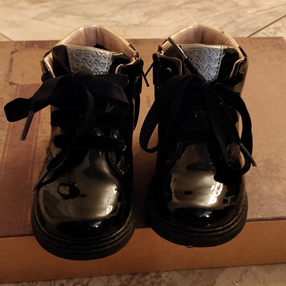 Geox Shiny Black Patent Leather Shoes